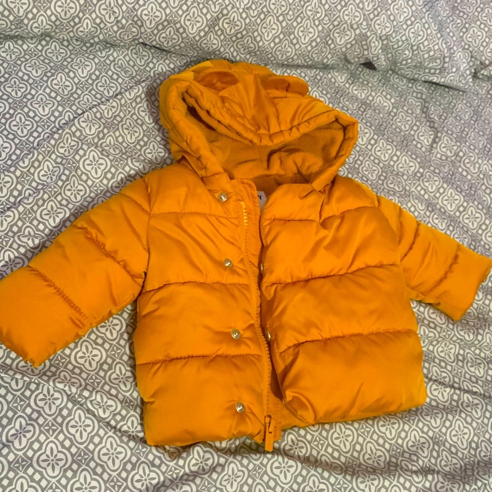 OLD NAVY Winter Bubble Jacket BABY (3-6months)